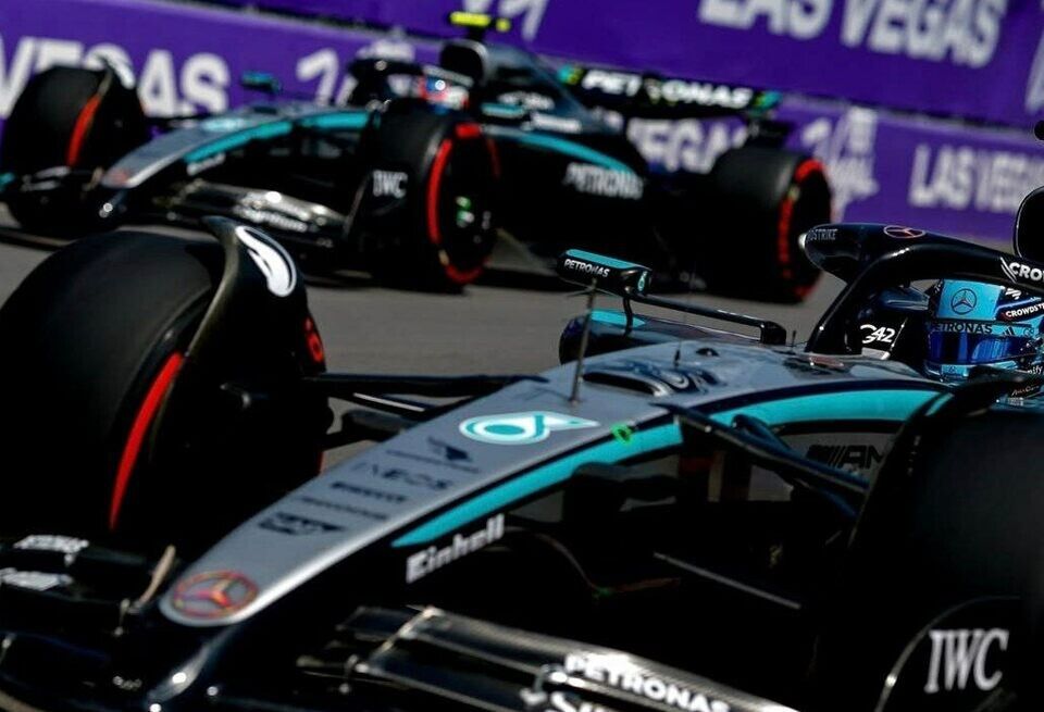  :    ,    Mercedes