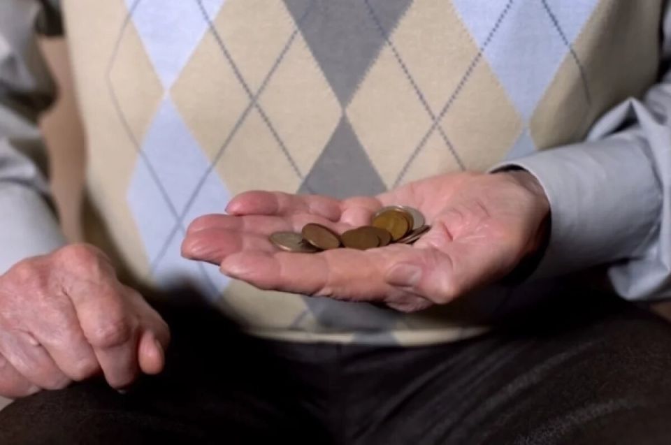 Петербуржцы в ожидании повышения пенсий: что ждать в 2026 году?