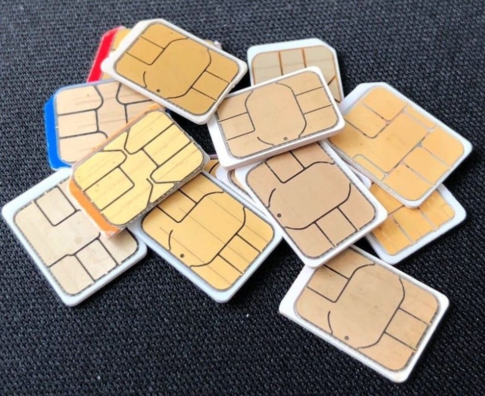 Как мошенники манипулируют страхами о серых сим-картах: что важно знать