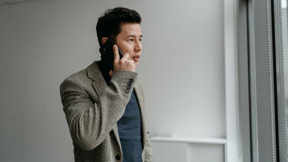 Психологическое насилие через коллекторские звонки: теневые методы давления на должников