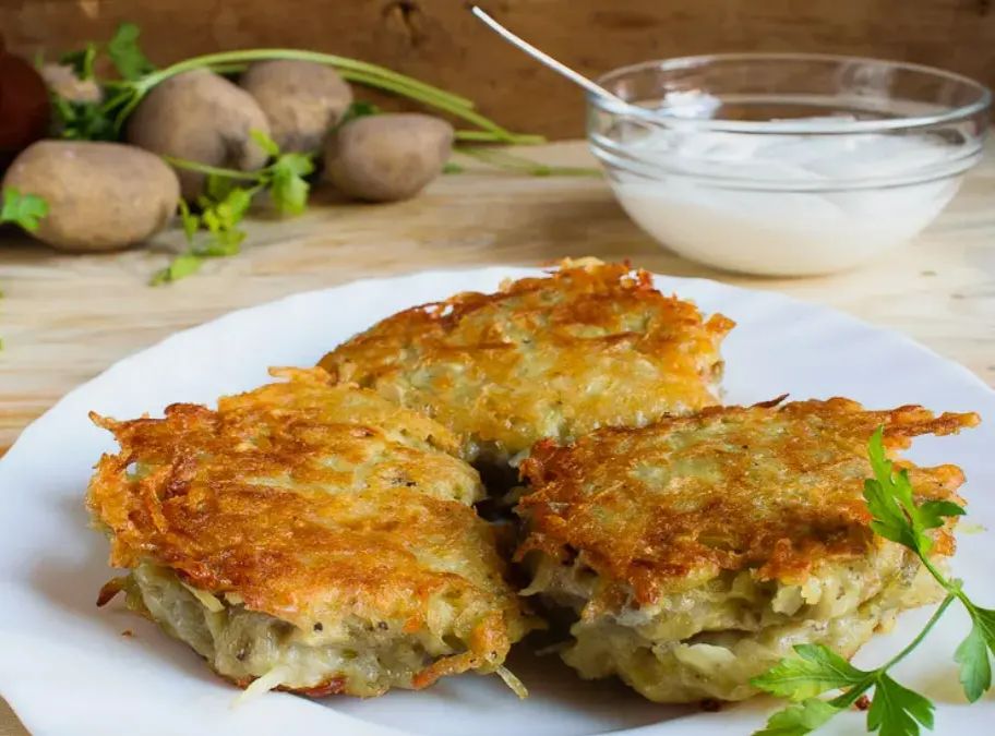 Деруны с мясом: популярное блюдо с новым вкусом