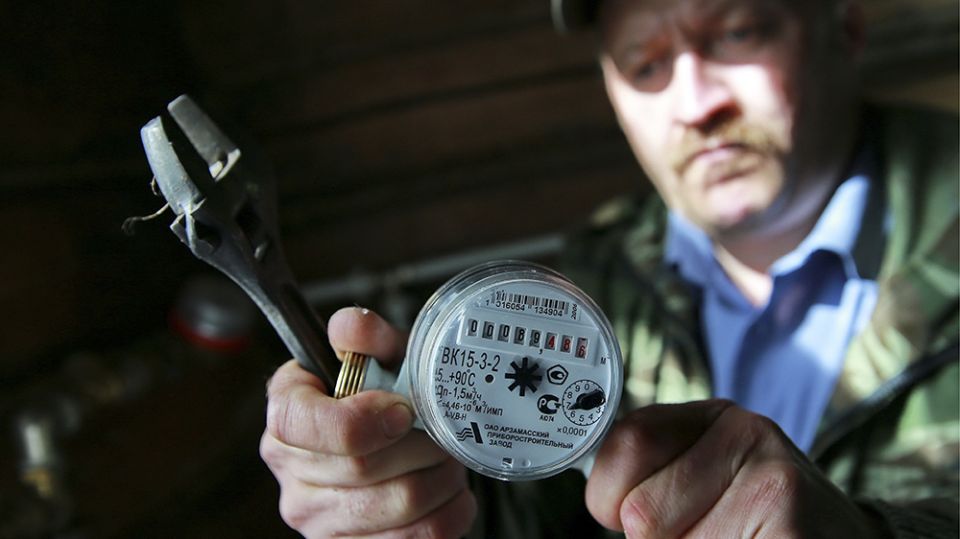 Как законно избежать штрафа за неустановленные счетчики воды в 2025 году