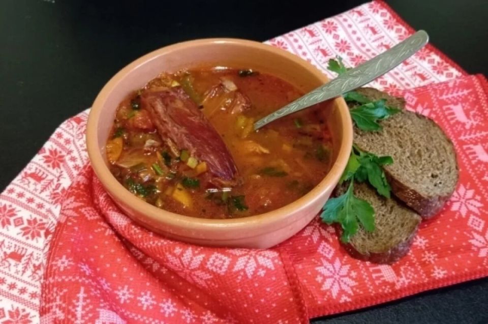 Как восстановить силы после новогоднего праздника: советы Роспотребнадзора