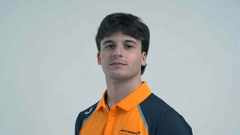 McLaren обновляет команду: три юниора покидают академию, новый талант из FREC на их месте