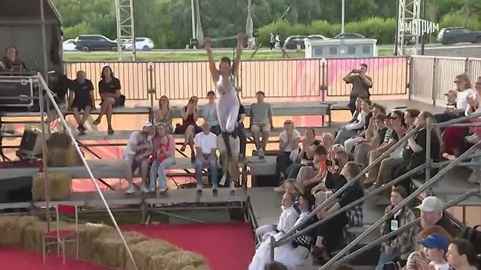 11111    &quot; &quot;,    