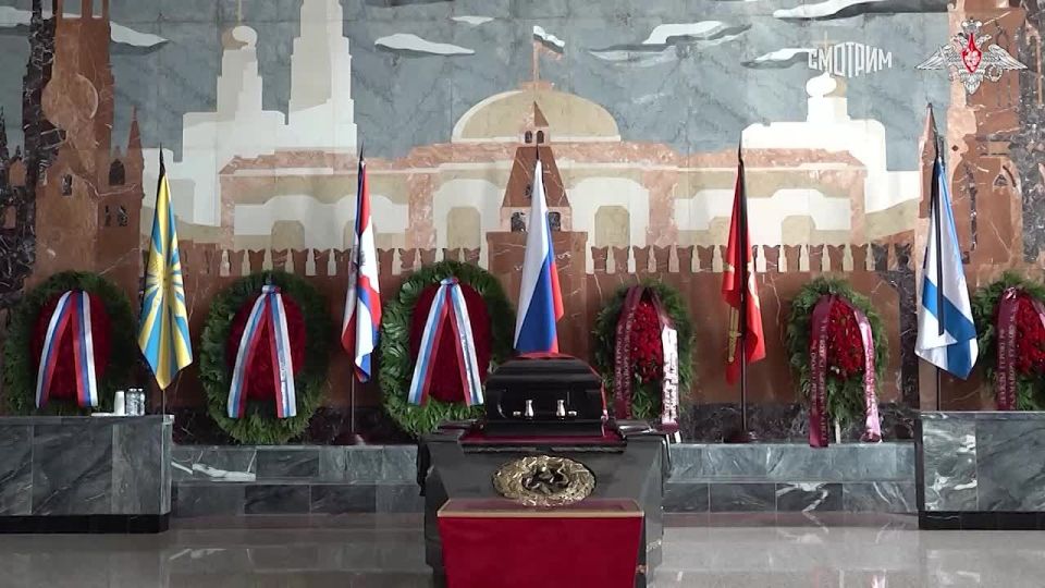      ,            &quot;  &quot;