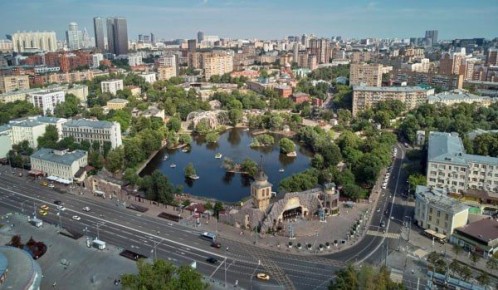 В столице в рамках сезонного проекта «Лето в Москве» реализуют спецпроект «Время возможностей», к которому активно присоединяются предприниматели из сферы общественного питания, торговли, услуг, образования и творчества, а...