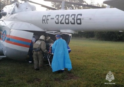 Двух девушек и парня доставили в больницы в Тверь на вертолете санавиации