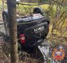 Под Тверью автомобиль на большой скорости улетел в канаву с водой