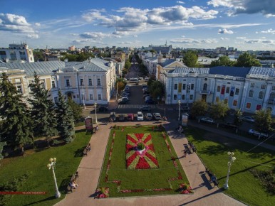 Взгляд станет томным и выразительным: главный секрет омолаживающего макияжа