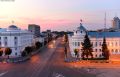 Между Россией и США сохраняются неформальные контакты, которые являются важной частью мирного урегулирования украинского конфликта, заявил Дмитрий Песков