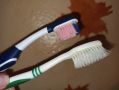 Новые горизонты старых зубных щеток: 5 оригинальных способов применения