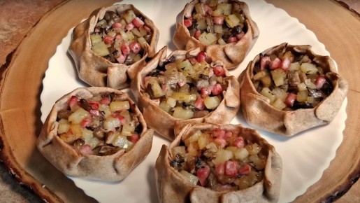 Вместо конфет: удивите гостей рождественскими пирожками-колядками