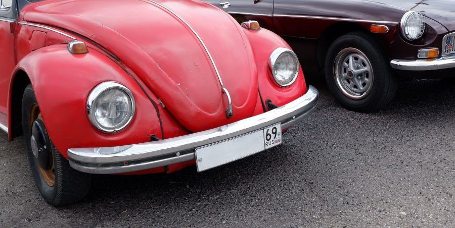 Водителей предупредили о штрафе за номера без триколора