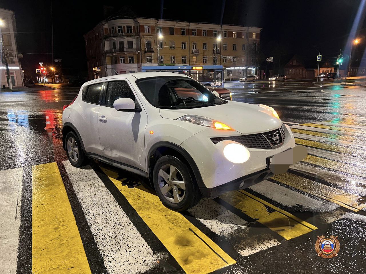 В Твери водитель без прав сбил девочку на пешеходном переходе В Твери водитель без прав сбил девочку на пешеходном переходе