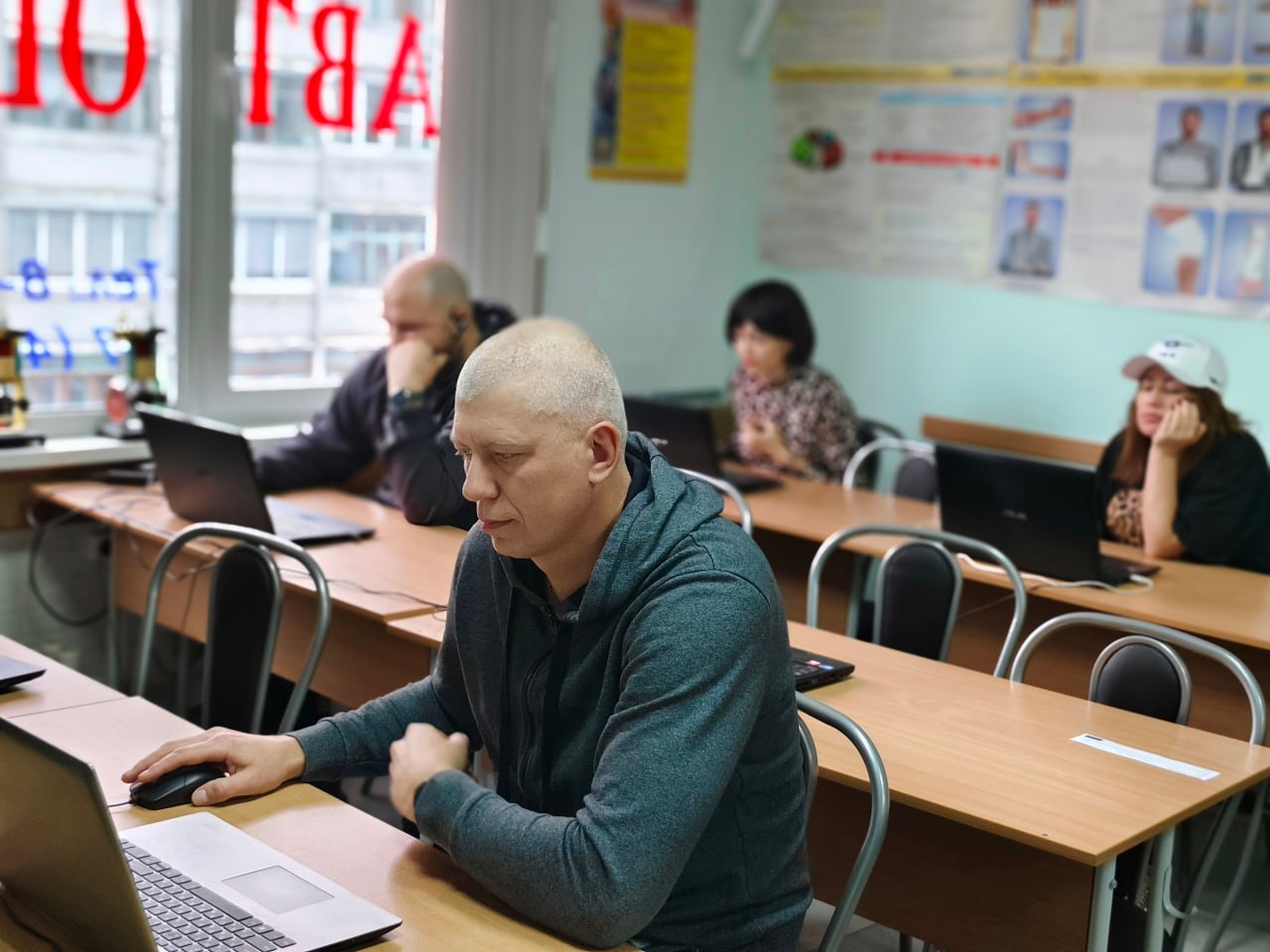 Госавтоинспекция города Твери приняла участие в проведении ежегодного АВТОКВЕСТА «Территория Авторадио» для тверских водителей Госавтоинспекция города Твери приняла участие в проведении ежегодного АВТОКВЕСТА «Территория Авторадио» для тверских водителей