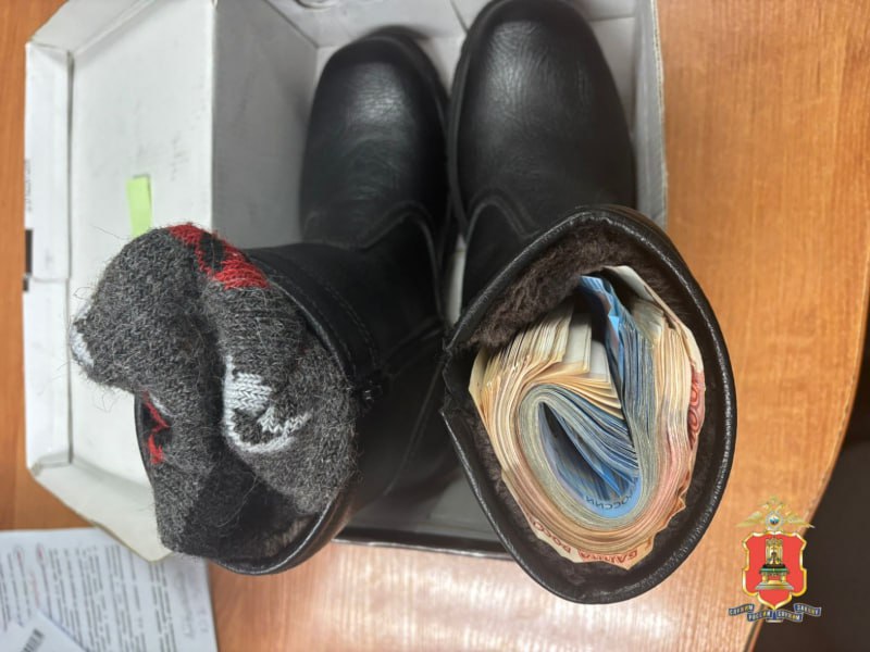 Тверские таксисты спасли пенсионеров от мошенников и сохранили их сбережения