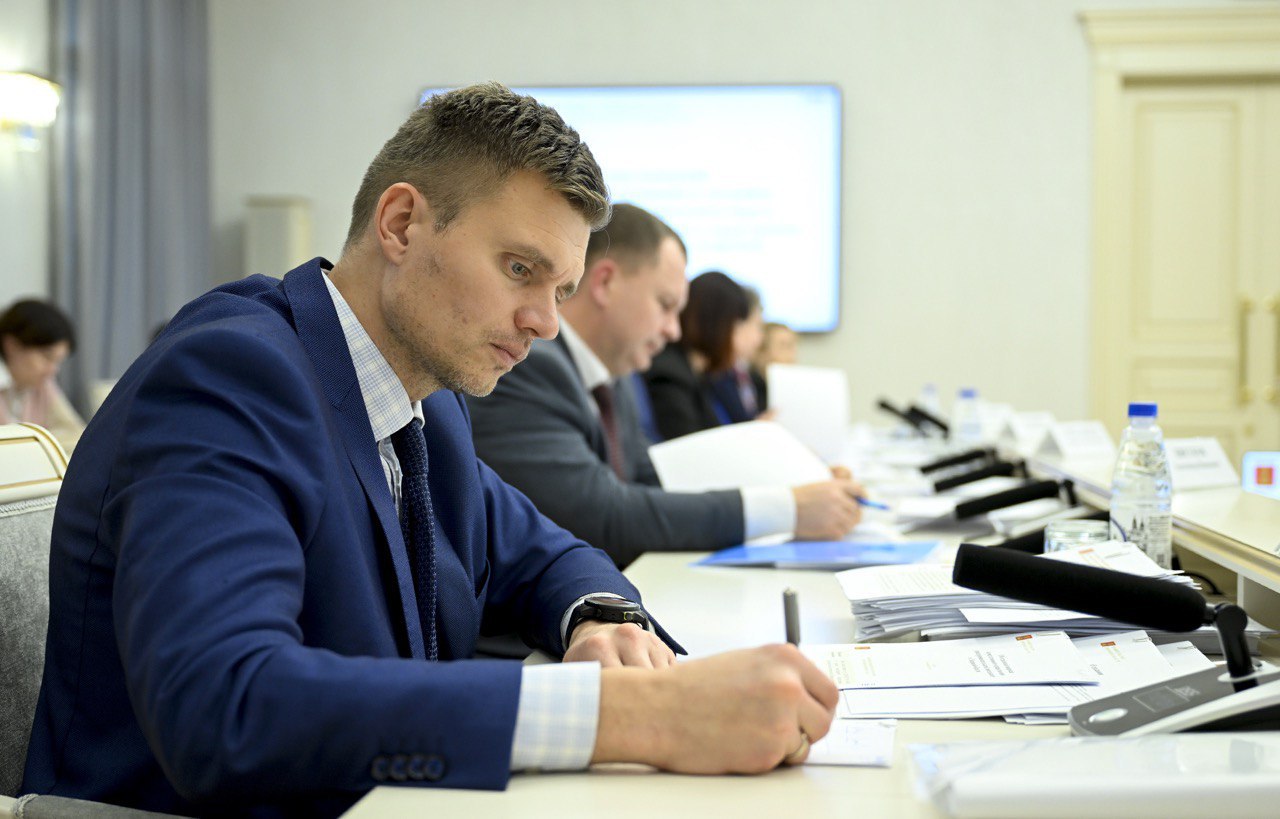 На заседании Президиума Правительства Тверской области рассмотрены вопросы развития инвестиционного потенциала региона, принято решение о создании инновационно-промышленного парка «Лихославль» и о первом резиденте площадки