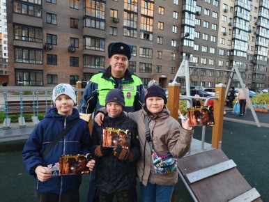 Госавтоинспекция города Твери сделала подростков заметнее на дорогах в период каникул