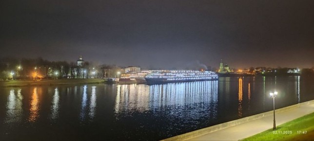 Вечерняя Тверь, 2.11.25.. Фото читательницы Светланы