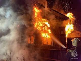 Отстояли соседние строения