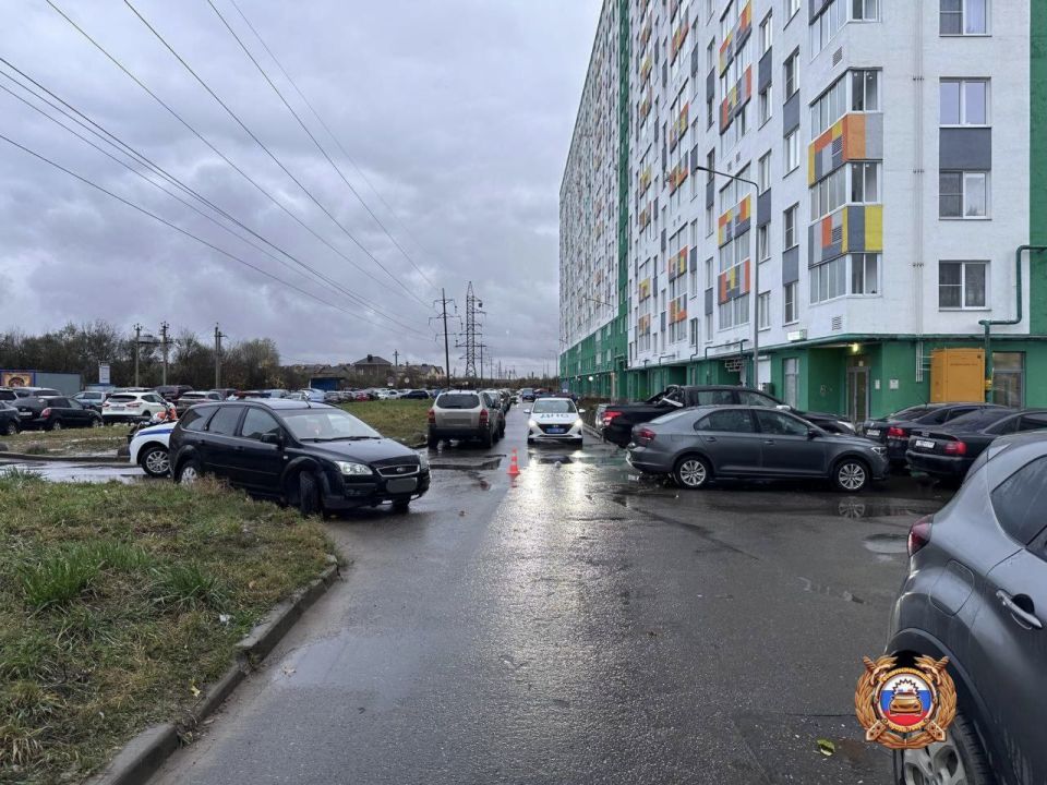 В Твери электровелосипедист сбил пенсионерку