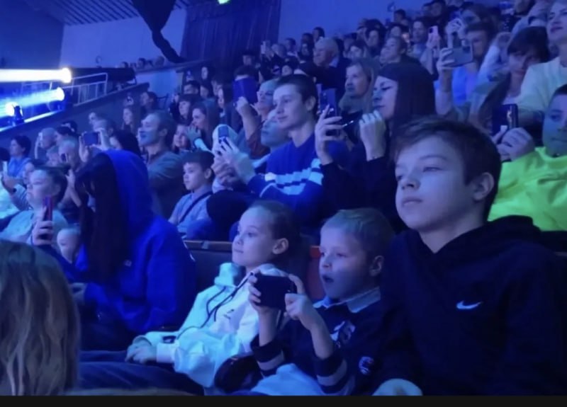 Дети тверских полицейских посетили Большой Московский цирк братьев Запашных