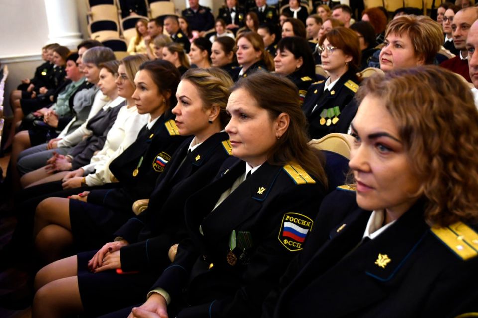 5    ,  160-    .         ,     