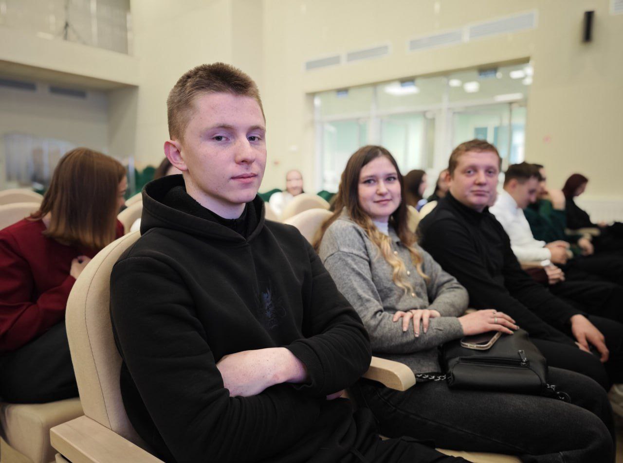 В Твери на площадке Центра образования № 56 прошел первый региональный форум «Школа молодых педагогов» В Твери на площадке Центра образования № 56 прошел первый региональный форум «Школа молодых педагогов»