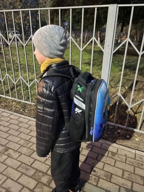 Учащиеся тверских школ присоединились к #ЧелленджЗасветись и показали, что стать заметными для водителей очень легко