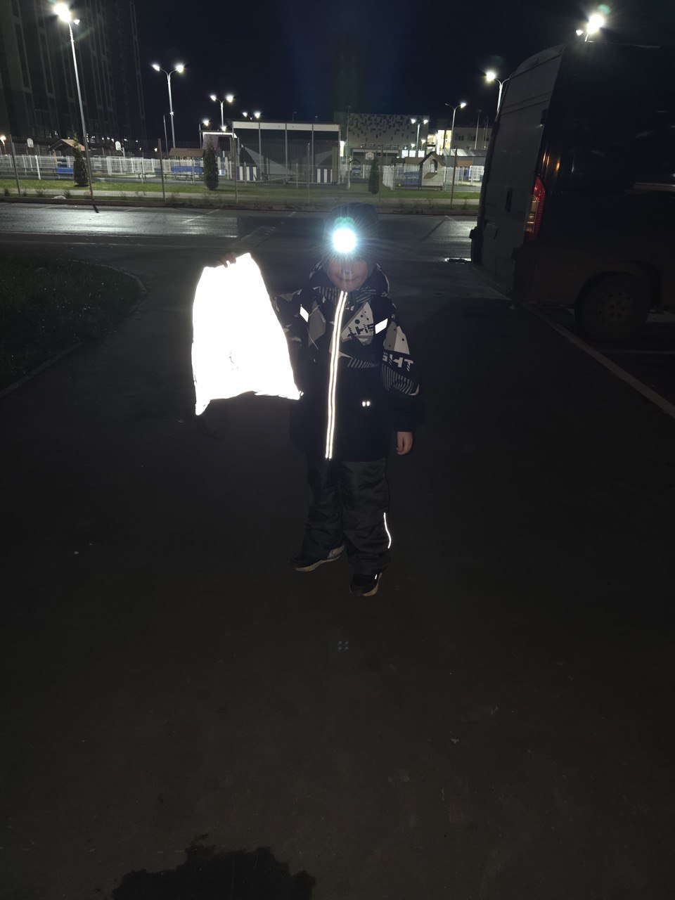 Учащиеся тверских школ продолжают принимать участие в #ЧелленджЗасветись Учащиеся тверских школ продолжают принимать участие в #ЧелленджЗасветись