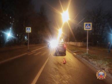 Пожилая женщина пострадала в ДТП на пешеходном переходе в Твери