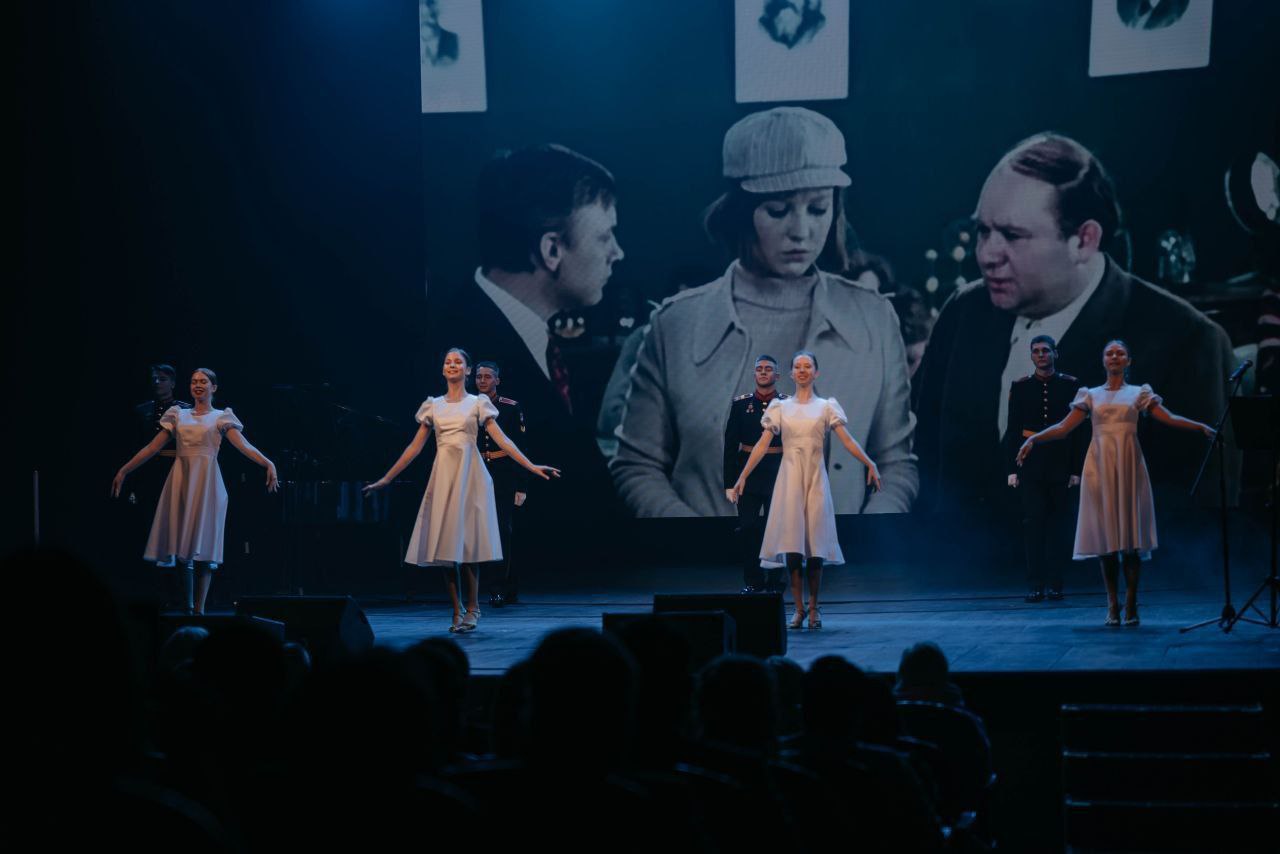 С 21 по 23 ноября в Тверской области в третий раз пройдет XIX Всероссийский фестиваль «КиноВЕЧЕ» – единственная в России площадка, посвященная отечественному историческому кино С 21 по 23 ноября в Тверской области в третий раз пройдет XIX Всероссийский фестиваль «КиноВЕЧЕ» – единственная в России площадка, посвященная отечественному историческому кино