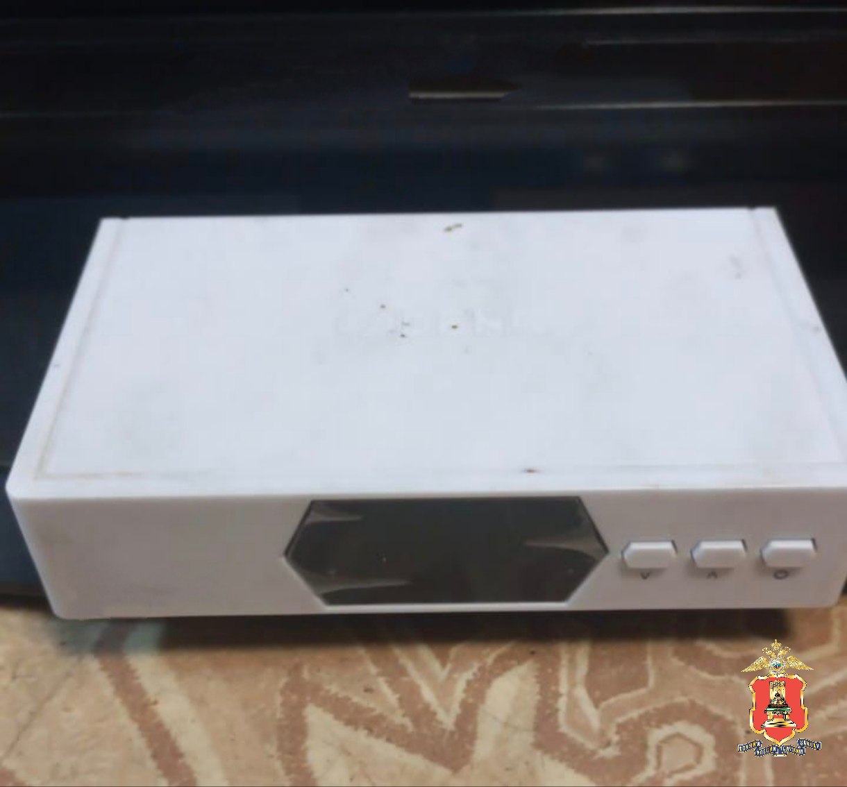 Краснохолмские полицейские раскрыли кражу из дома пенсионерки Краснохолмские полицейские раскрыли кражу из дома пенсионерки