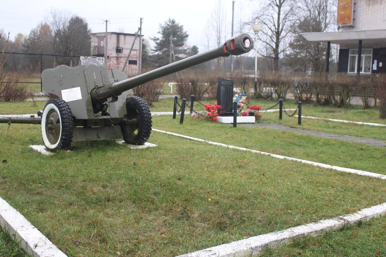 В Бологовском округе Тверской области появилось новое место памяти о героях Великой Отечественной войны – Музей боевой славы в Доме культуры села Ильятино