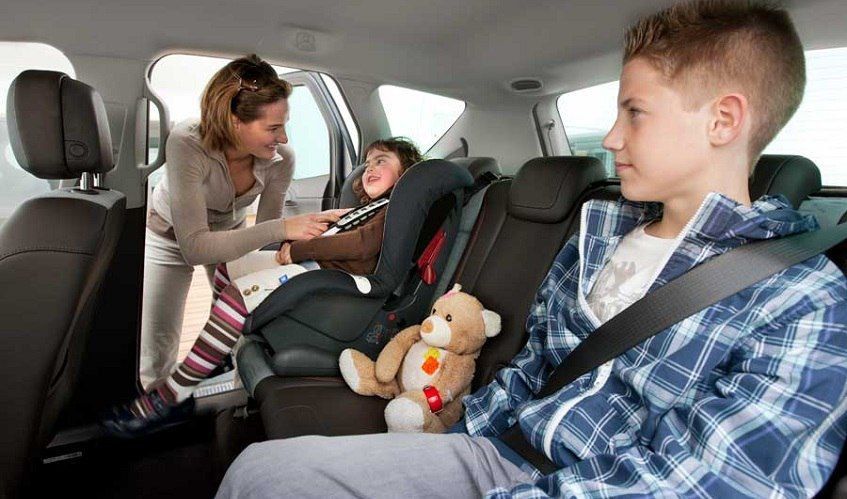 Госавтоинспекция города Твери напоминает: «Пристегните ремни!»