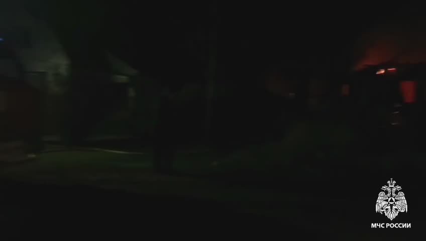 Опубликовано видео пожара в жилом доме в Конаковском округе