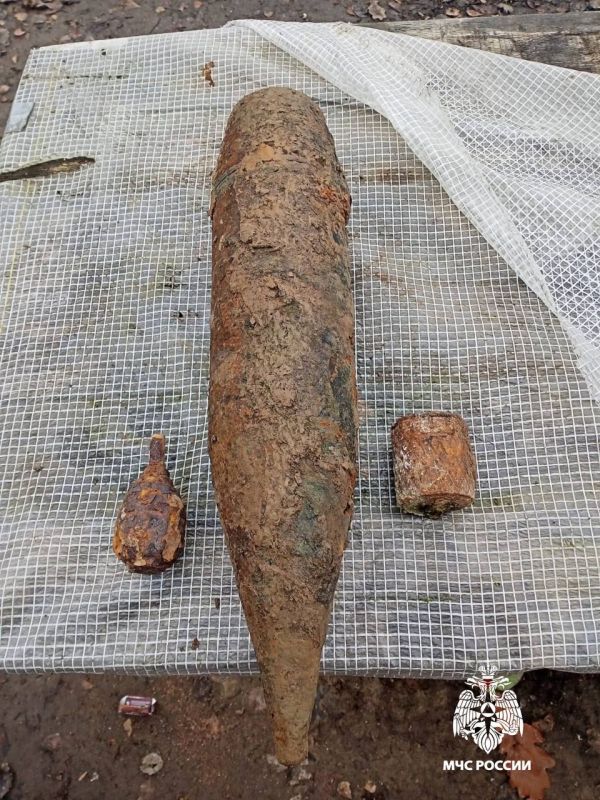 Найдены и уничтожены. 11 ноября 2025 года группой специальных (взрывных) работ аварийно-спасательной службы Тверской области обнаружены взрывоопасные предметы времён Великой Отечественной войны в Зубцовском МО: 122 мм...