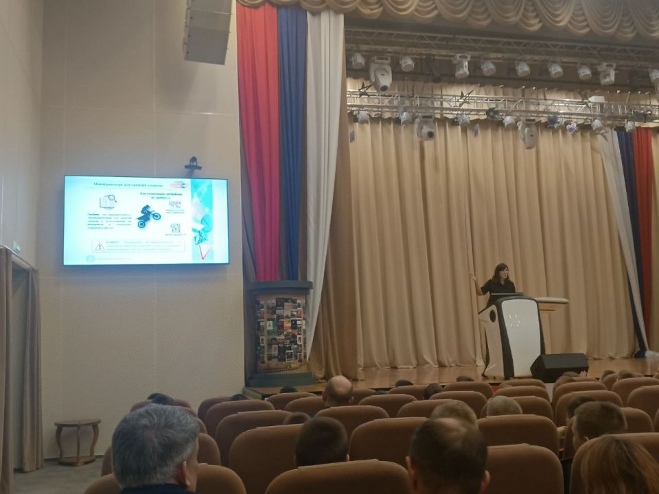 Тверские автоинспекторы провели занятия по Правилам дорожного движения для кадетов Тверского суворовского военного училища