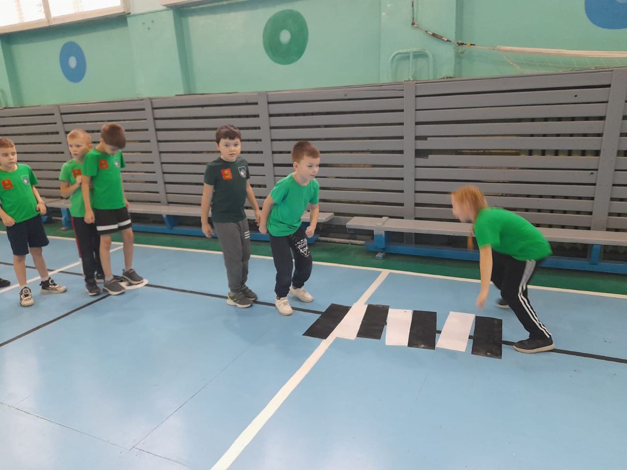 В честь Дня сотрудника органов внутренних дел среди кадетов СОШ № 34 прошли соревнования «Большие гонки» В честь Дня сотрудника органов внутренних дел среди кадетов СОШ № 34 прошли соревнования «Большие гонки»