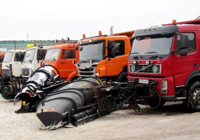 С 14 ноября дорожно-эксплуатационные организации, обслуживающие региональные и межмуниципальные автомобильные дороги Тверской области, перешли на зимнее содержание объектов