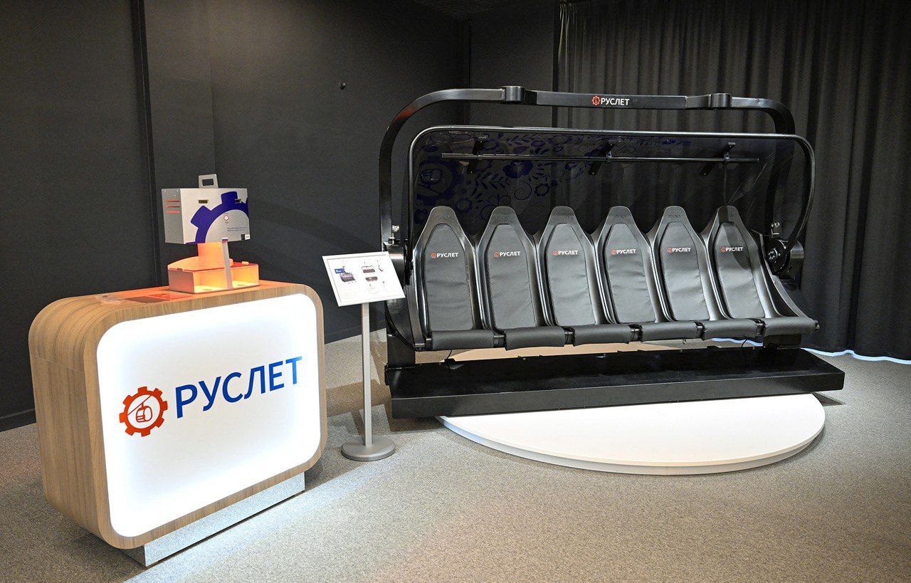 14 ноября врио Губернатора Тверской области Виталий Королев посещает Конаковский округ, который комплексно и активно развивается благодаря реализации большого промышленного, туристического потенциала 14 ноября врио Губернатора Тверской области Виталий Королев посещает Конаковский округ, который комплексно и активно развивается благодаря реализации большого промышленного, туристического потенциала