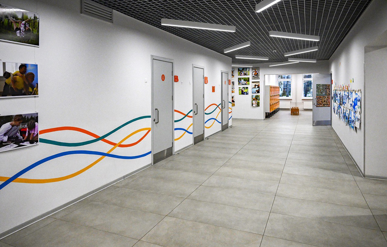 14 ноября временно исполняющий обязанности Губернатора Тверской области Виталий Королев посетил в деревне Мокшино Конаковского округа региональный центр школьного образования «Завидово» 14 ноября временно исполняющий обязанности Губернатора Тверской области Виталий Королев посетил в деревне Мокшино Конаковского округа региональный центр школьного образования «Завидово»