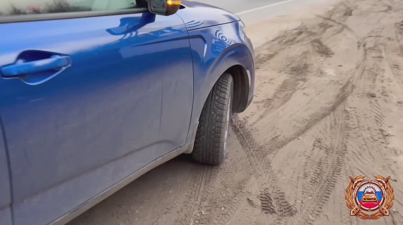 Госавтоинспекция Тверской области рекомендует автовладельцам готовиться к зимнему сезону уже сейчас и начинать менять летнюю резину на зимнюю