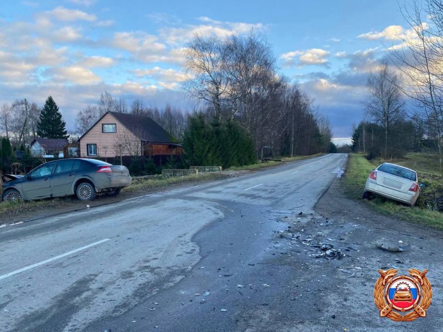 Два человека пострадали при ДТП в Конаковском округе Два человека пострадали при ДТП в Конаковском округе