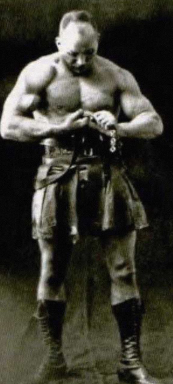 ТВЕРДЬ-Ъ - тренажер и тренировочная система инновационного силового тренинга! ТВЕРДЬ-Ъ - тренажер и тренировочная система инновационного силового тренинга!