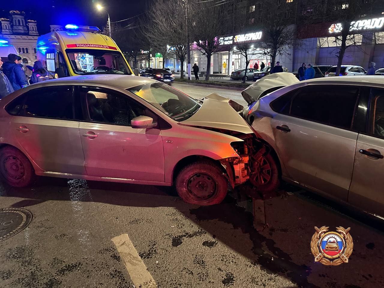 В центре Твери пьяный водитель устроил аварию с четырьмя пострадавшими