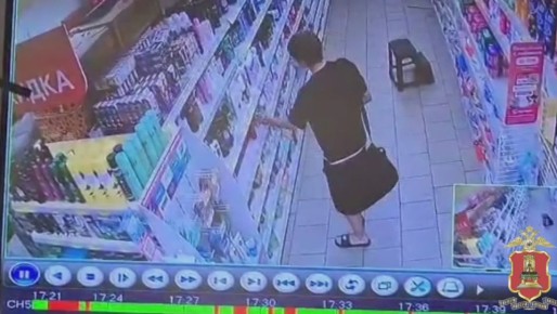 В Твери сотрудники полиции задержали серийного магазинного вора