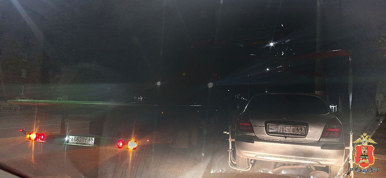 Пьяный угон обернулся для тверичанина уголовным делом и административным арестом Пьяный угон обернулся для тверичанина уголовным делом и административным арестом