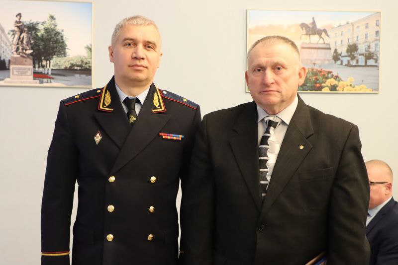 В УМВД России по Тверской области состоялось торжественное мероприятие, посвящённое годовщине образования службы участковых уполномоченных полиции В УМВД России по Тверской области состоялось торжественное мероприятие, посвящённое годовщине образования службы участковых уполномоченных полиции